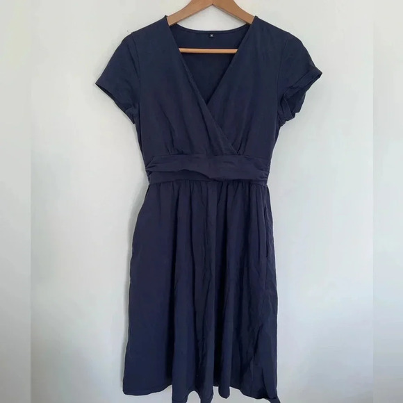 Amazon Navy  Blue Flutter Sleeve Wrap Dress size medium - Picture 2 of 6